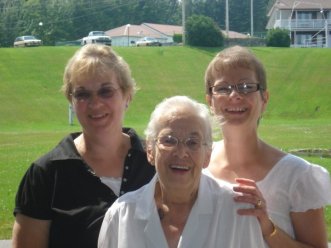 Aunt Kathy, Grammy, Mom